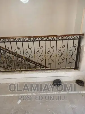 Fh Rut Iron Exquisitive Design Handrails