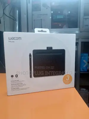 Wacom Graphics Pen Tablet Intuos With Bluetooth