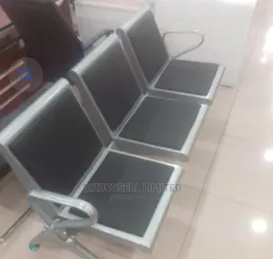 3 in 1 Padded Airport Waiting Chair.