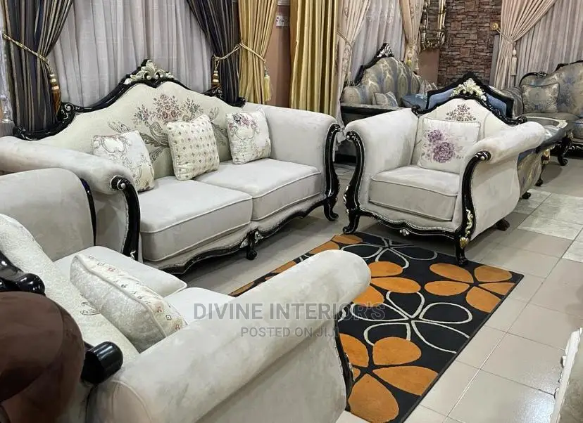 Royal Sofa Sets