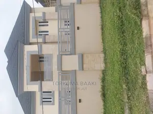 6bdrm Duplex in Efab Metro Polis, Gwarinpa for sale