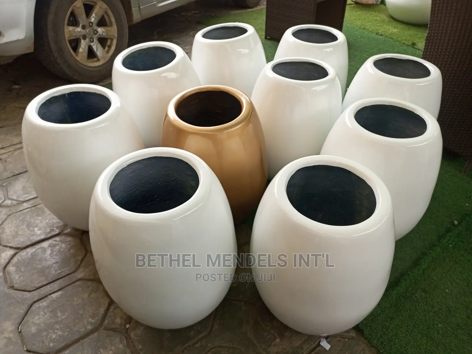 Bulk Sales Of Fiberglass Flower Pots/Planters/Vases In Lagos in Ikeja