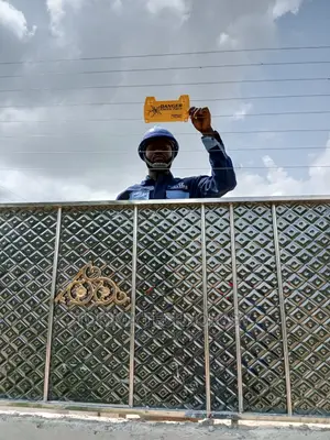Electric Live Wire Fence