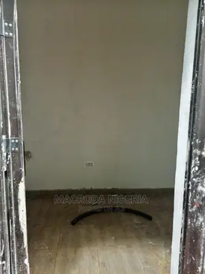 4bdrm Duplex in Adeniyi Jones Ikeja for rent