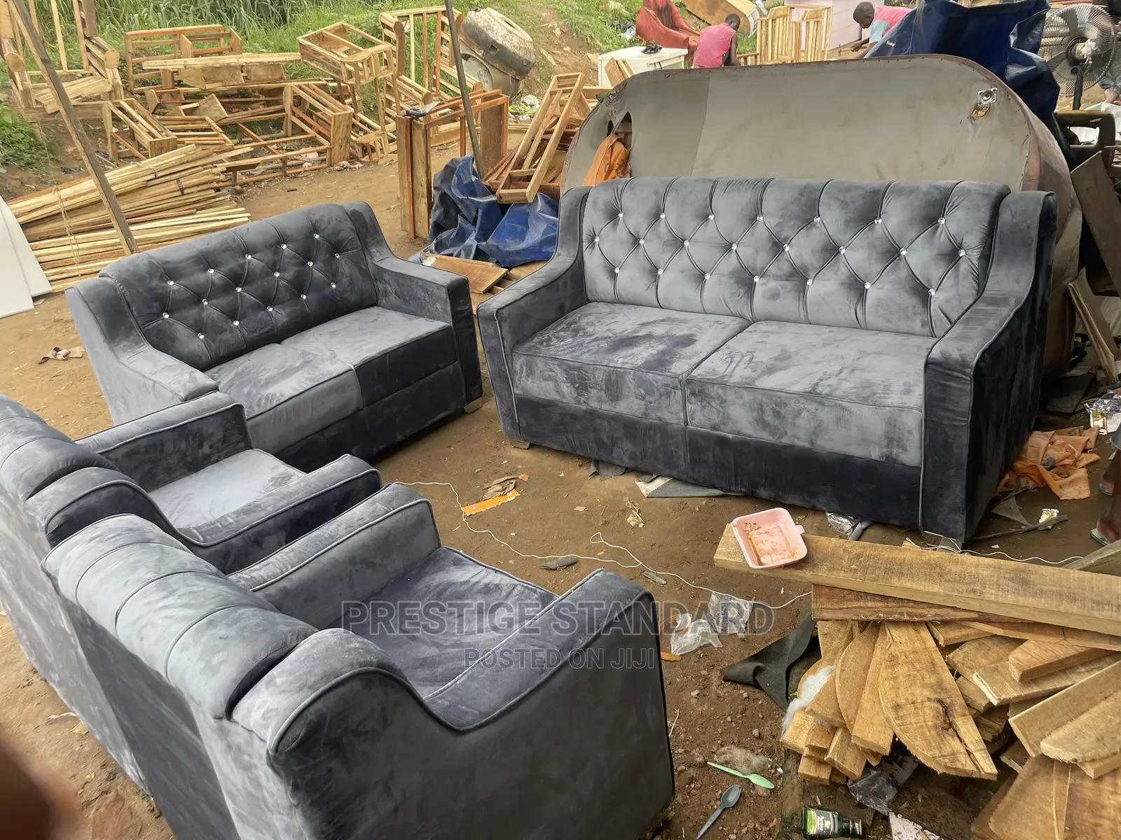 A Standard Sofa Chair Ser