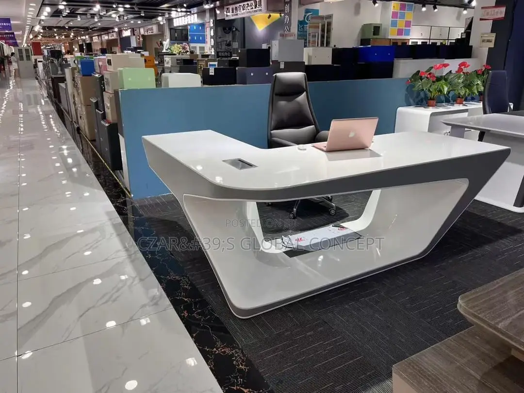Classy Luxury Office Table