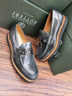 Original Italian GIANFRANCO BUTTERI Available Instore