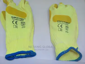 Rubber Smooth Hand Gloves