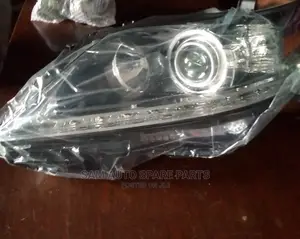 Lexus RX 350 Headlamp the Two Side 2015 Model