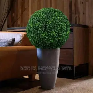 Artificial Boxwood Plants With 90cm Fiberglass Flower Pot