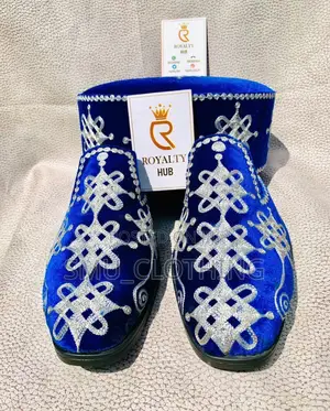 Customized Shoe With Cap