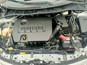 Toyota Corolla 2013 Silver