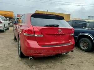 Toyota Venza V6 2012 Red