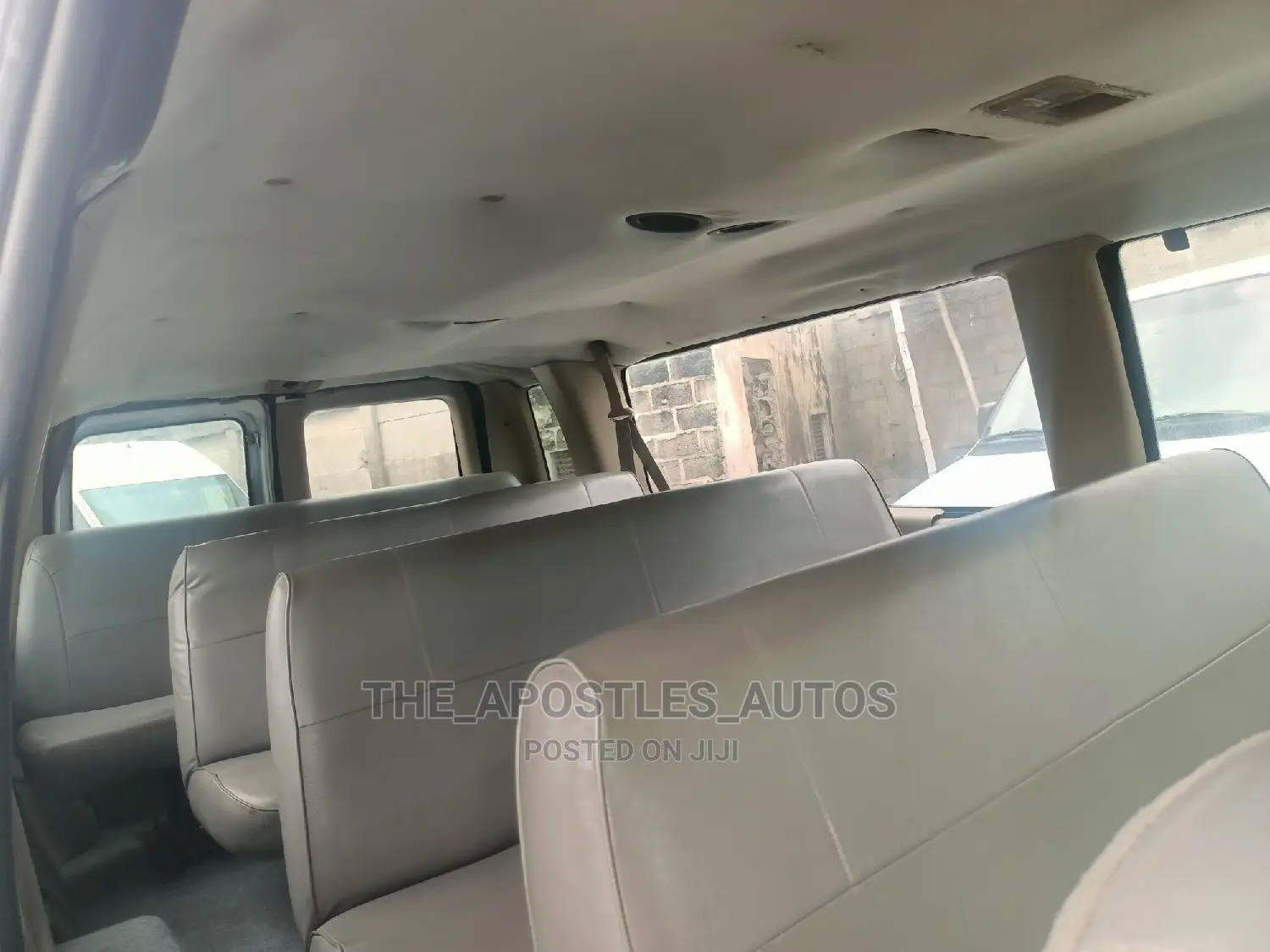 Ford E350 2006 White