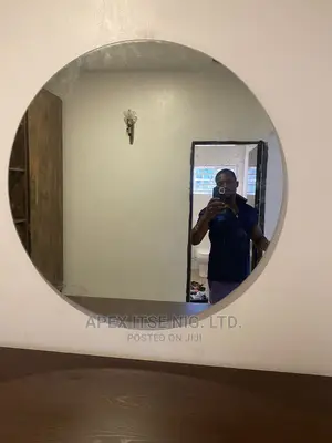 Circular Dressing Mirror