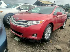 Toyota Venza AWD 2011 Red