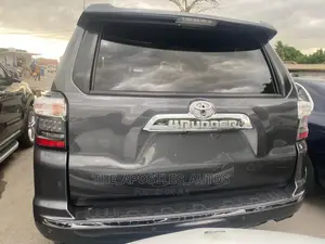 Toyota 4-Runner 2014 Gray