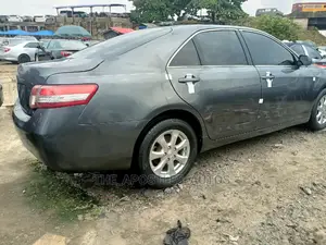 Toyota Camry 2010 Gray