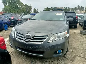 Toyota Camry 2010 Gray