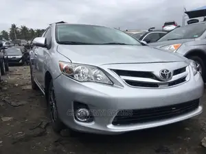 Toyota Corolla 2013 Silver