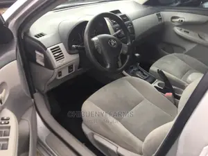 Toyota Corolla 2013 Silver