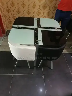 Portable Glass Dining Table By4
