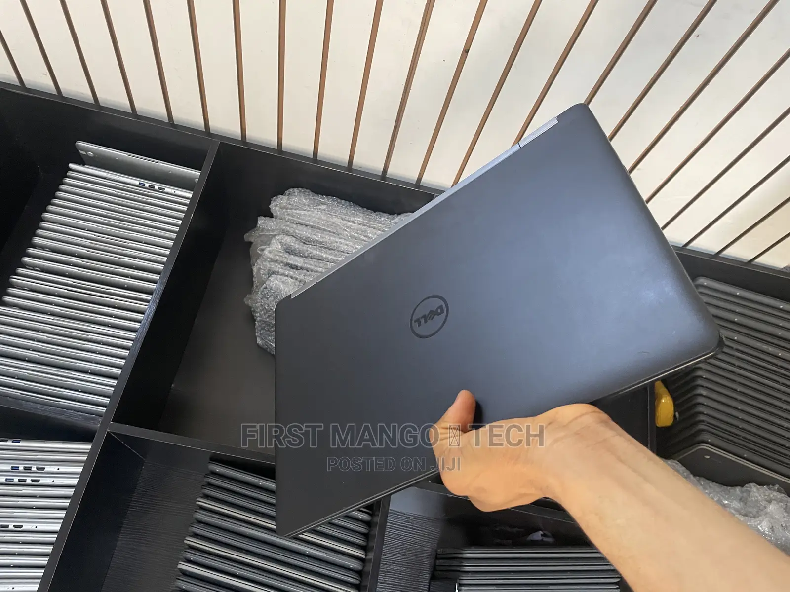 Laptop Dell Latitude 15 E5570 8GB Intel Core I3 HDD 500GB