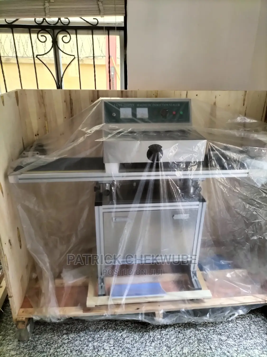 Induction Sealing Machine