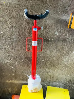 Powerful 0.5 Ton Transmission Jack for Heavy Duty