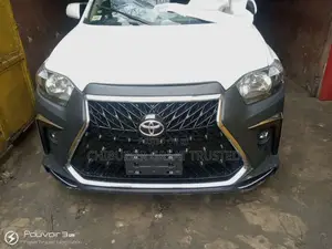 Newly Design Conversion Front Bumper for Highlander 2008
