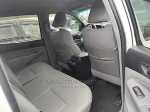 Toyota Tacoma 2015 White
