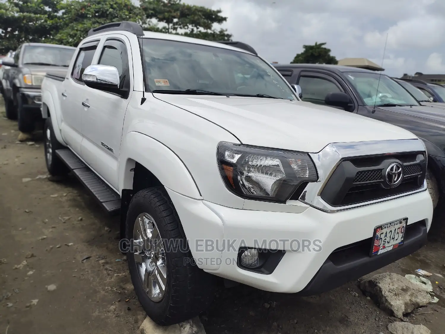 Toyota Tacoma 2015 White