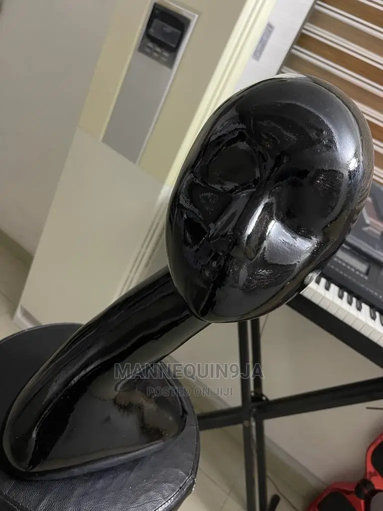 Fiber Glossy Mannequin Head