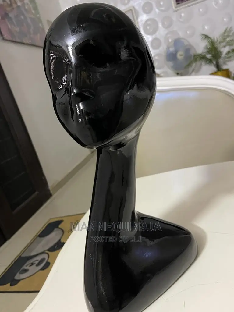 Fiber Glossy Mannequin Head