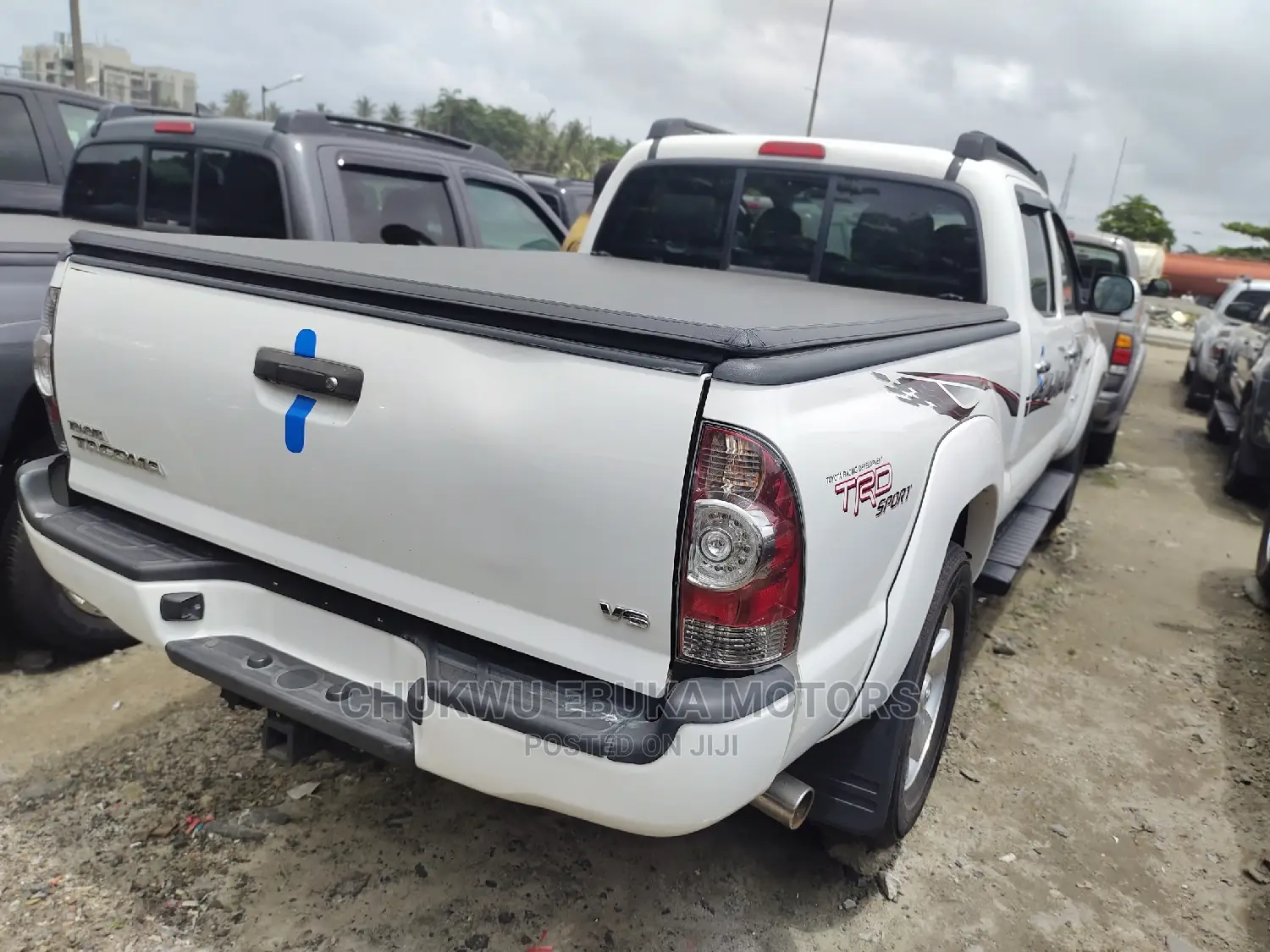 Toyota Tacoma 2013 White
