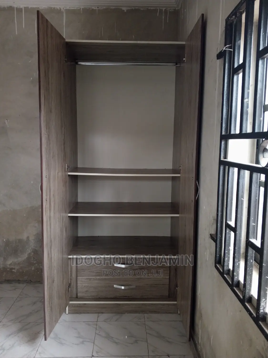Wardrobe 4ft by 8ft