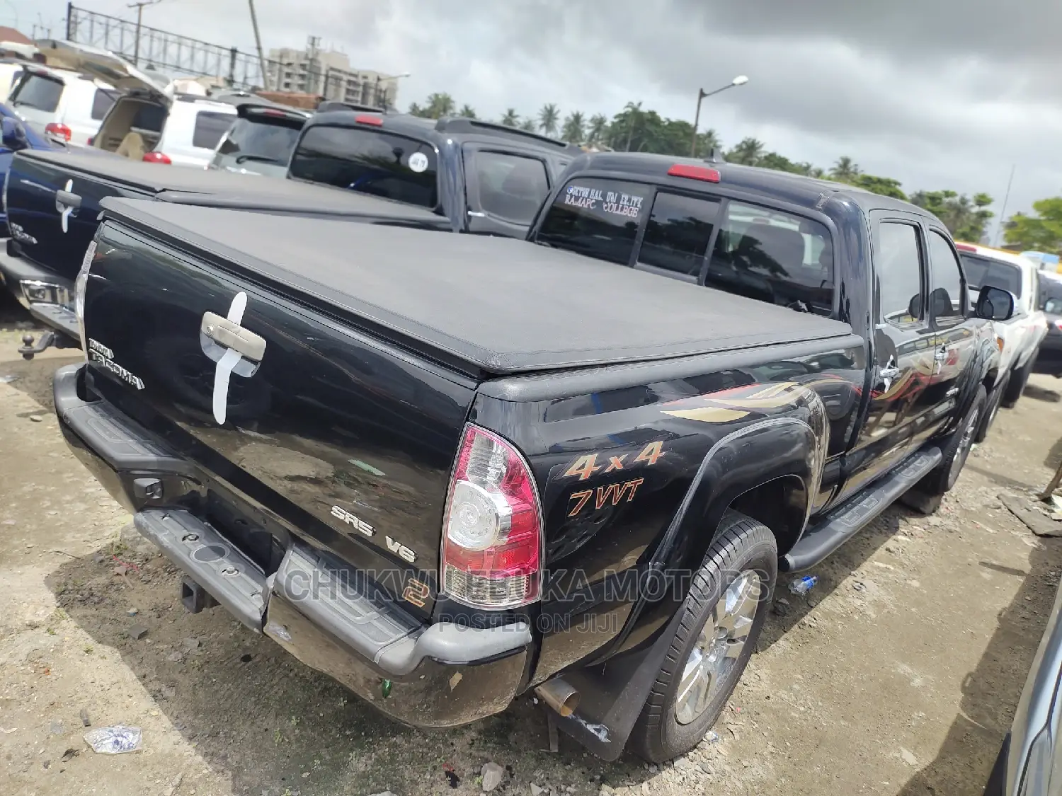 Toyota Tacoma 2013 Black