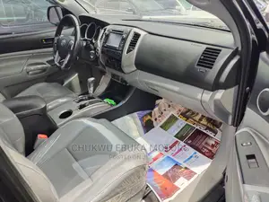 Toyota Tacoma 2013 Black