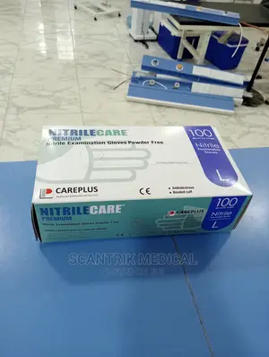Nitrile Examination Glove