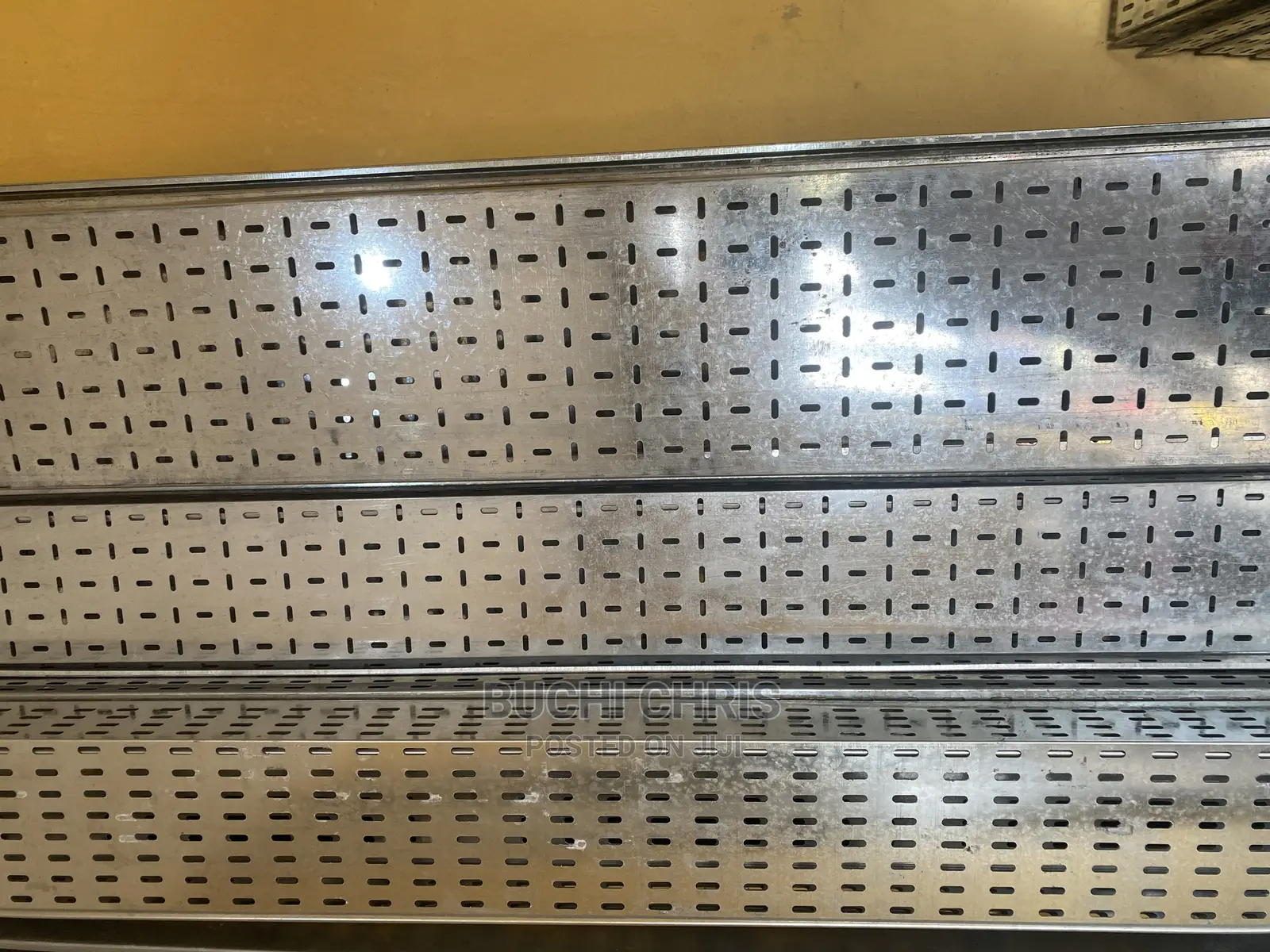 400 Cable Tray