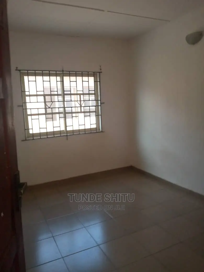 Furnished 1bdrm Apartment in Awobo Estate, Igbogbo for rent