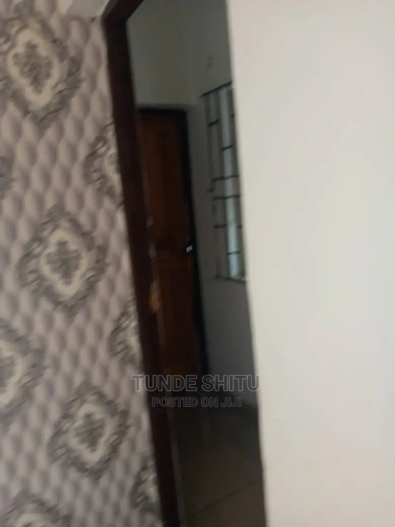 Furnished 1bdrm Apartment in Awobo Estate, Igbogbo for rent