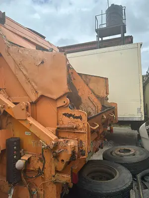 Refuse Waste Garbage Compactor