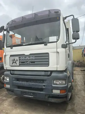Garbage Compactor Man Diesel 8 Tyres