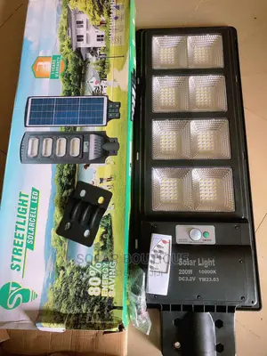 400w 8 Eye Solar Street Light