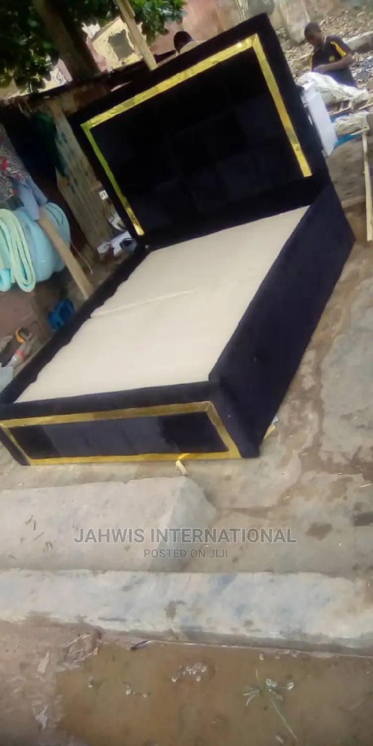 Beautiful 4 and Half by 6ft Bed Frame