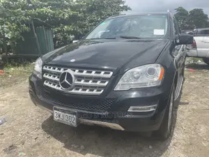 Mercedes-Benz M Class 2011 Black