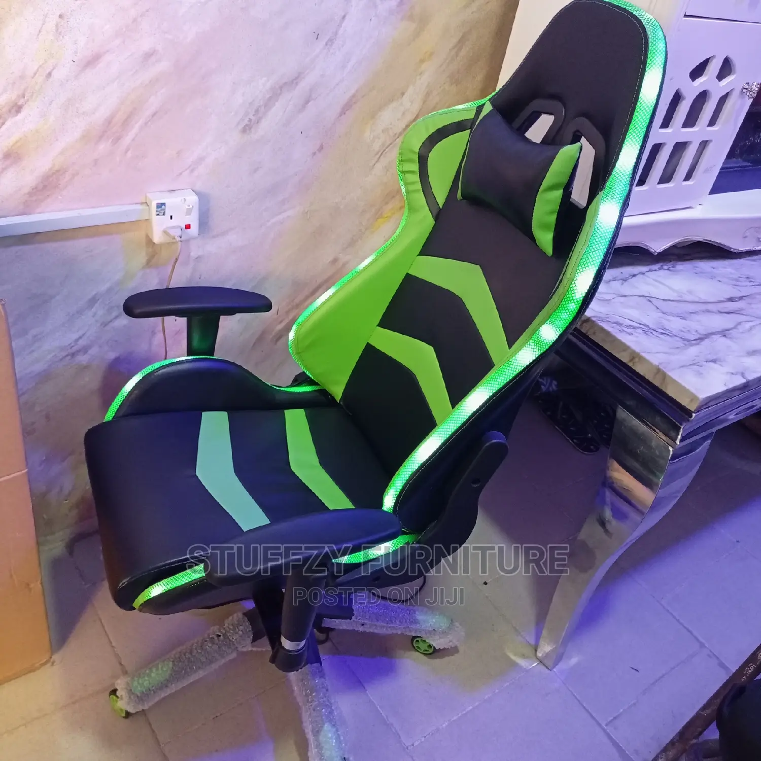 Italian Gaming Relaxing Office Chairs With Light