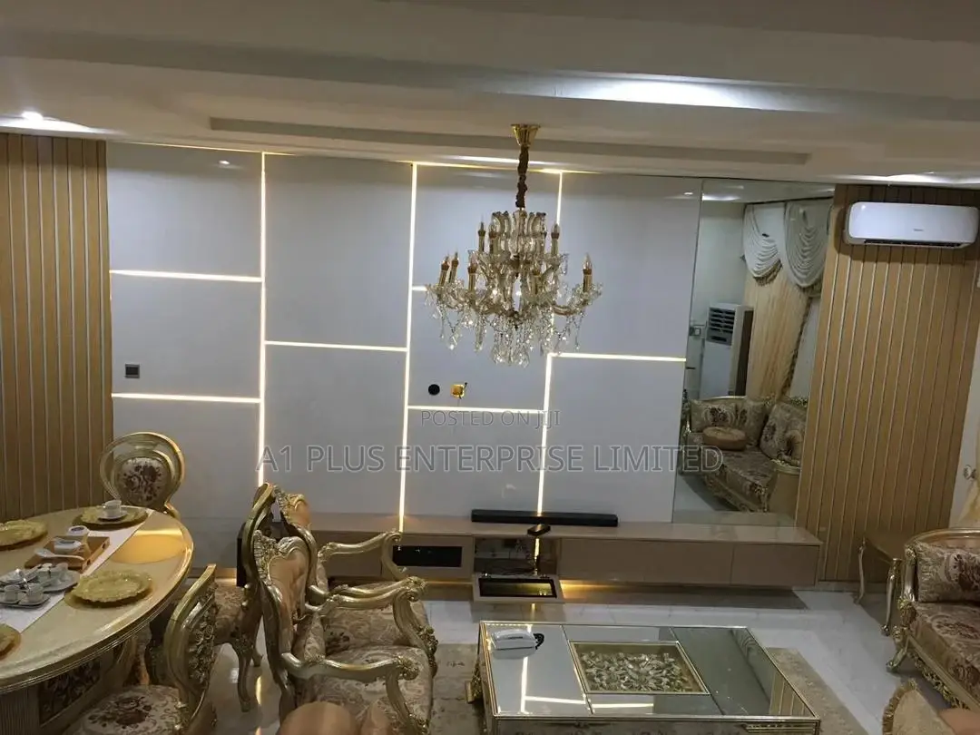 3D Tv Wall Cladding With Light Side Mirror