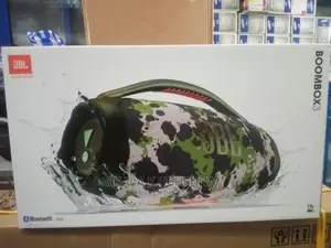 JBL Boombox3